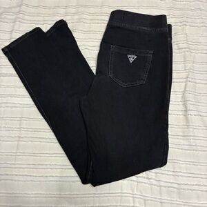 Kids guess black leggings. Size 12. Trendy, comfortable, stretchy fabric. Logo.